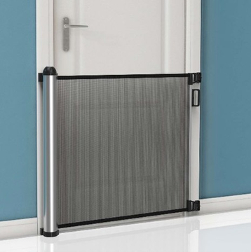 retractable door gate